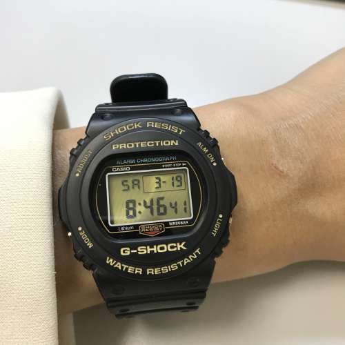 G-SHOCK DW-5735-1BJR  35週年系列