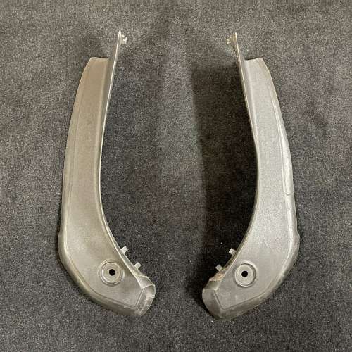 BMW F30 BOOTLID TAILLIGHT SET 尾沙板燈一對連4針線插及尾箱燈膠冚一對