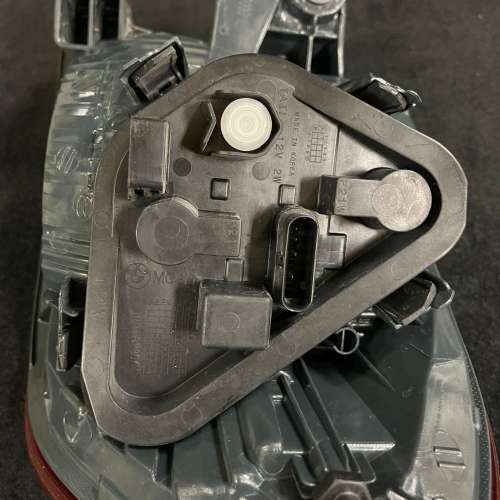 BMW F30 REAR LEFT SIDE PANEL TAILLIGHT 左尾冚燈 63217312845