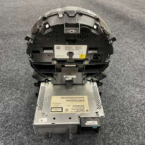 MINI COUNTRYMAN R60 原廠錶板，AUTO RADIO連TRIM