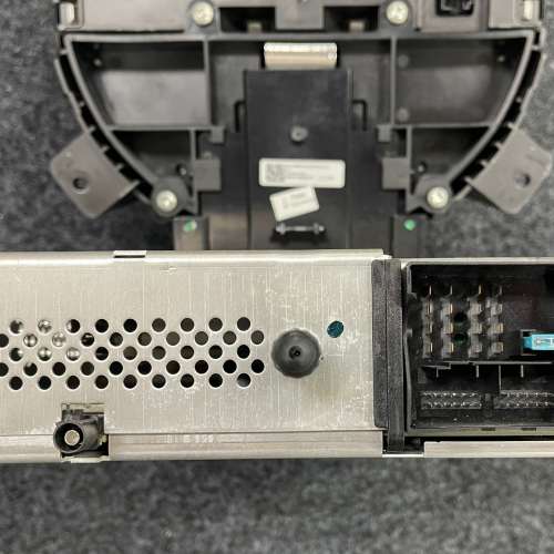 MINI COUNTRYMAN R60 原廠錶板，AUTO RADIO連TRIM