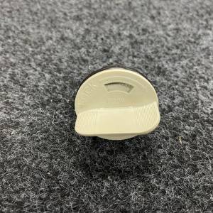 BMW X2 尾燈燈座  REAR TAIL LIGHT BULB SOCKET 63217489475