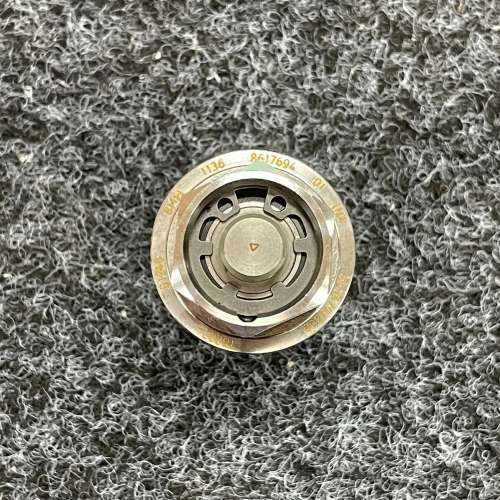 BMW VANOS螺絲 VANOS CENTRAL VALVE(SHORT) 11368617694