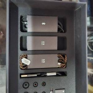 AKG N5005