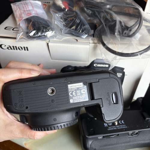 Canon 6d 連直倒 body only 單反相機 camera 人像鏡 24-70 2.8
