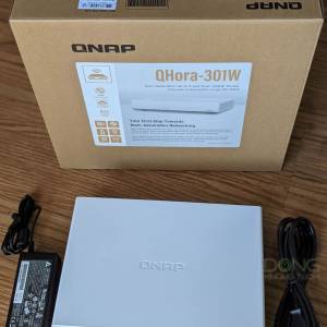 qnap qhora-301w router (全新)