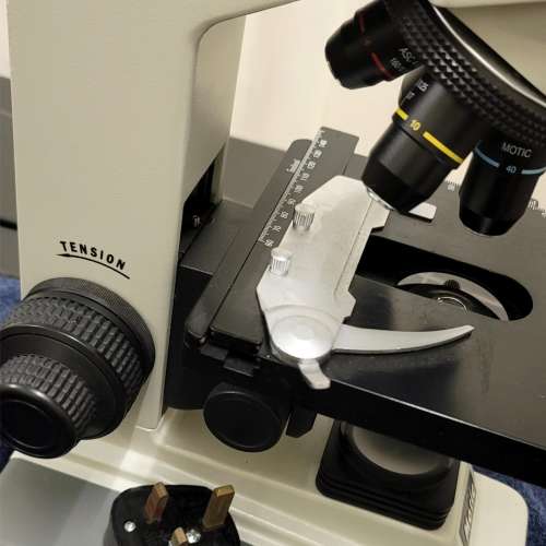 Motic B Series System Microscope 透射顯微鏡