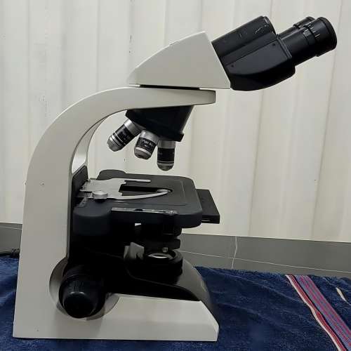 BM2100 Microscopio a luce trasmessa trinoculare 透射顯微鏡
