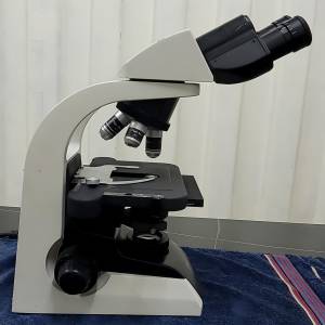 BM2100 Microscopio a luce trasmessa trinoculare 透射顯微鏡