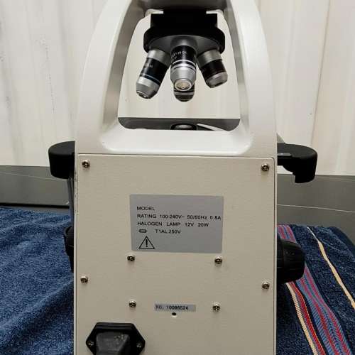 BM2100 Microscopio a luce trasmessa trinoculare 透射顯微鏡