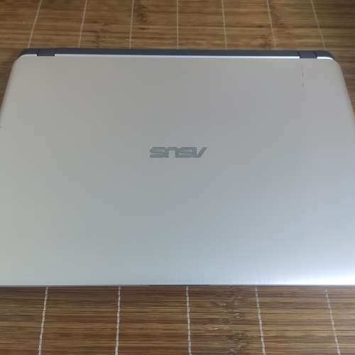 Asus X507U