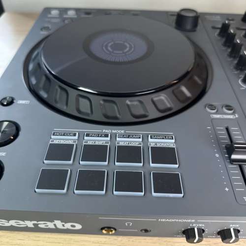 Pioneer DJ FLX 6