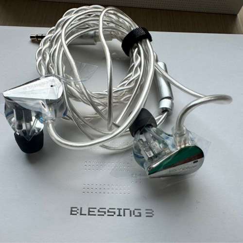 Moondrop 水月雨 Blessing3圈鐵入耳式耳機 (香港行貨已過保養）