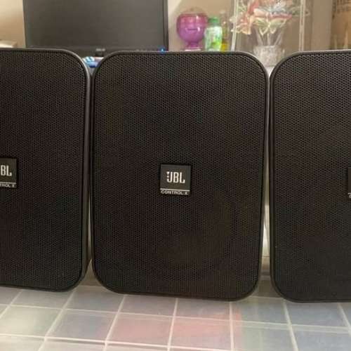 JBL CONTROL X ( 3隻不散賣 ）跟掛架