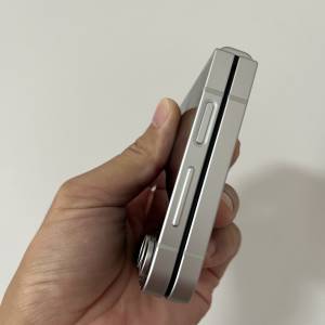 Samsung galaxy Z Flip 6 512gb,港版雙卡，完美冇花，跟原廠殼，線，還有保養！