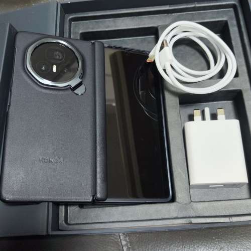 Honor  Magic V3 行貨黑色