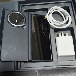 Honor  Magic V3 行貨黑色