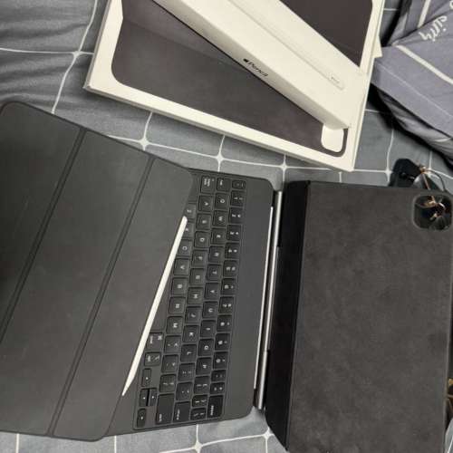 iPad Pro (11吋) 第三代 + Apple pencil + Smart Folio + Magic Keyboard