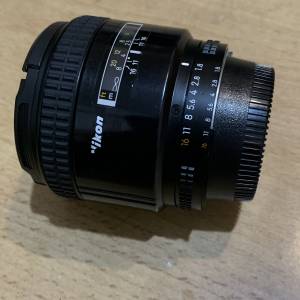 平用Nikon AF 85mm 1.8 D大光圈人像鏡頭 鏡片清晰冇花冇霉
