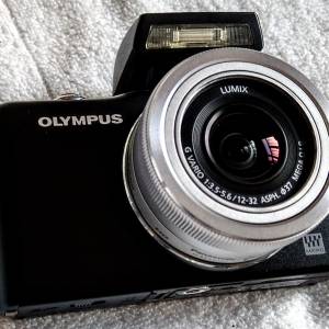Olympus最輕盈嬌小黑魂 Pen Mini EPM 1 M43 可選配多款鏡頭
