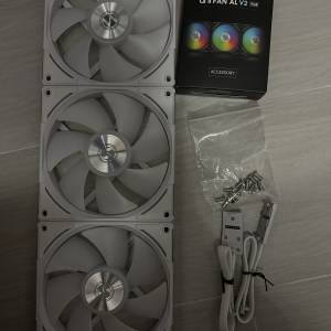 Lian Li 聯力 AL140 V2 白色一套三隻連控制器