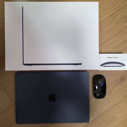 Apple Macbook Air M4 15吋 (午夜暗色)