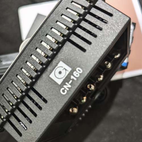 CN-160 NP-F700 補光燈 連充電器 連電池 2塊色溫片 功能正常 sony canon Nikon ric...