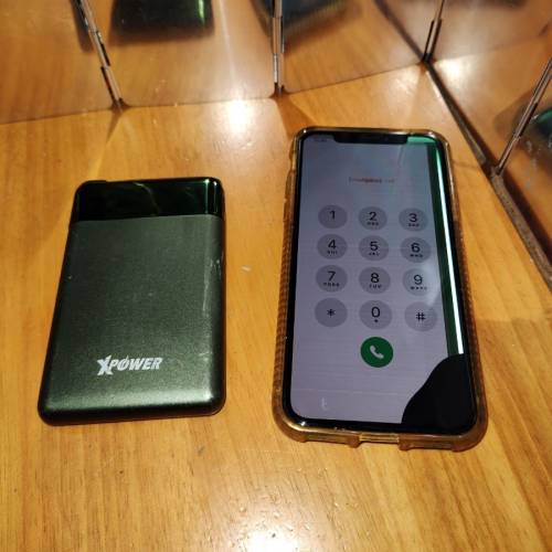 iPhone 連尿袋 $100