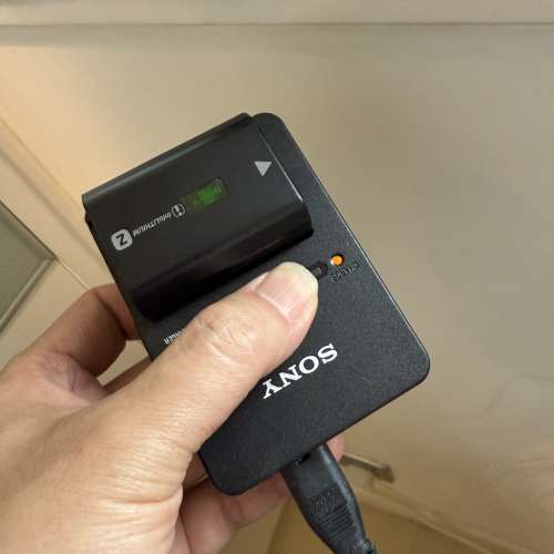 Sony A9 連24-70 2.8 鏡頭及專用原廠垂直手柄