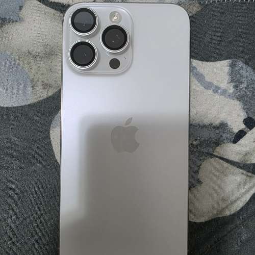 iPhone 16 Pro Max 白色鈦金屬256GB