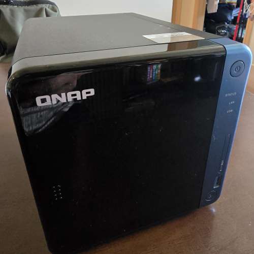 Qnap Ts-453Be 4 bay NAS