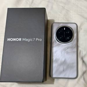 榮耀HONOR Magic 7pro 12+512 銀色