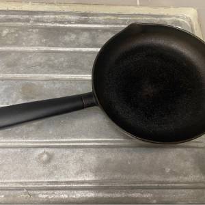特厚鑄鐵鍋煎Pan 22cm $10