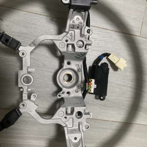 軚環原廠九成新豐田 TOYOTA ALPHARD呔盤 2016