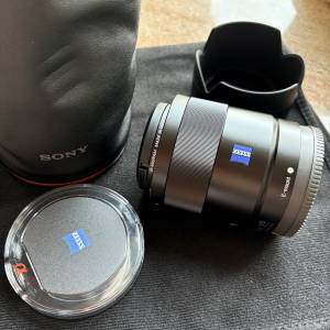 Sony SEL24F18Z (定焦鏡頭)
