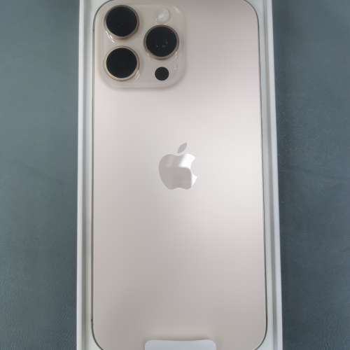 全新未激活iPhone 16 Pro Max 256GB 沙漠金色