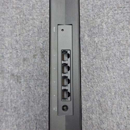 香港版 NETGEAR Nighthawk EAX20 雙頻 Mesh WiFi 6 延伸路由器 AX1800 Wifi Extender