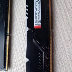 Kingston RGB ddr4 2*8gb ram