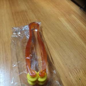全新按摩器 $1