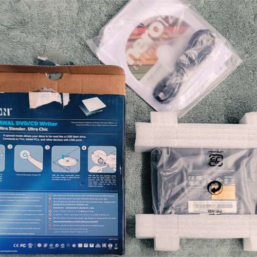 【全新】LITE-ON 8x External DVD/CD Writer Optical Drive eBAU108-11 Ultra Slen...