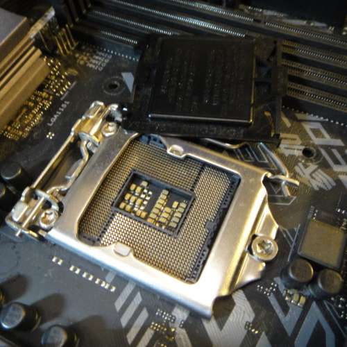 ROG STRIX B360-F GAMING ATX底版 (正版Window10Home) Socket 1151