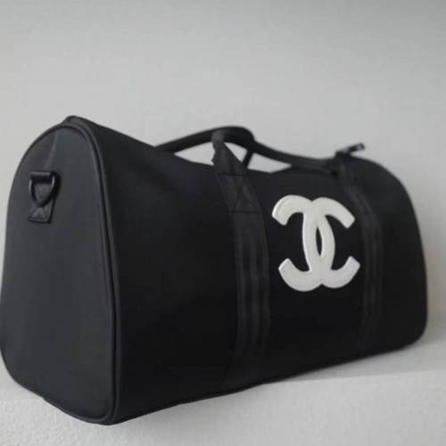 Chanel 黑色旅行袋健身袋