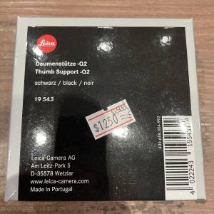 leica Q2 thumb support black 19543