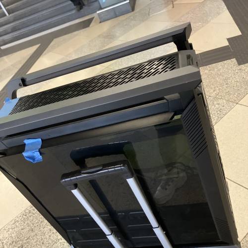 rog 創世神機箱一部