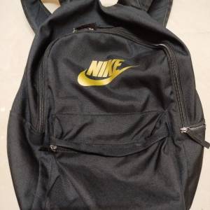 Nike backpack 背囊