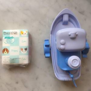 $10 100% 全新 嬰兒 寶寶 洗澡 用 手動上鏈玩具 - 小氣船 (藍色)
