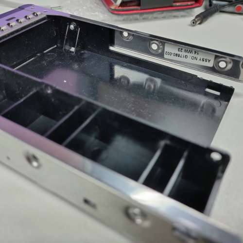 Intel server P/N: G17590-002 2.5" 轉 3.5" disk tray