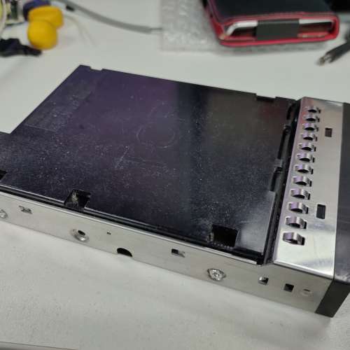 Intel server P/N: G17590-002 2.5" 轉 3.5" disk tray