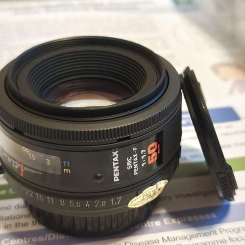 Pentax 40mm F2.8 Limited / FA24-90mm