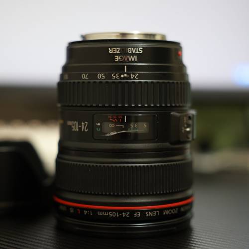 平放EF 24-105 f4 is usm MACRO